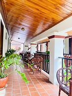 Golden Sun Boutique Hotel