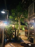 Golden Sun Boutique Hotel