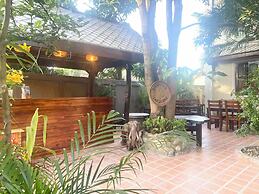 Golden Sun Boutique Hotel