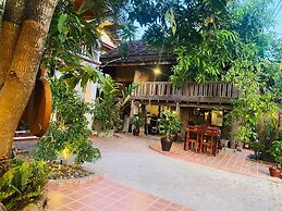 Golden Sun Boutique Hotel