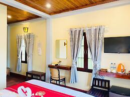 Golden Sun Boutique Hotel