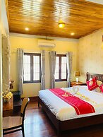 Golden Sun Boutique Hotel