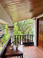 Golden Sun Boutique Hotel