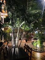 Golden Sun Boutique Hotel