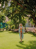 Maashpi Hotel & Resort