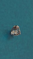 Maashpi Hotel & Resort