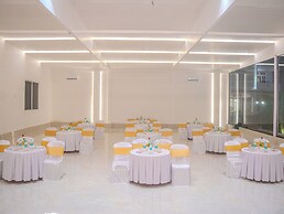 Maashpi Hotel & Resort