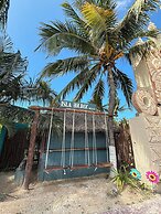 MAYAN MITTOZ