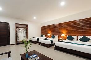 Green Amazon Hotel