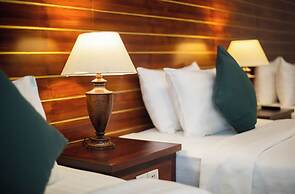 Green Amazon Hotel
