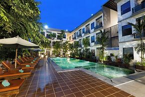 Green Amazon Hotel