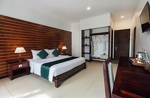 Green Amazon Hotel