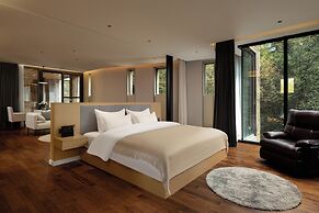 INN HOUSE