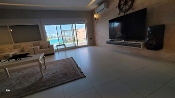 Durrat Al-Arous Villa in Moon Beach