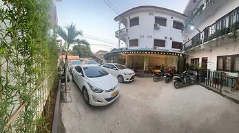 Vang Vieng Green Central Hotel