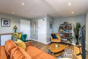 Host Stay Catharine Quarters