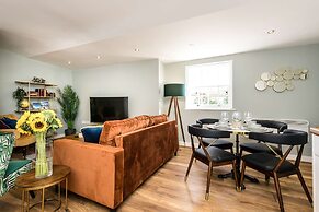 Host Stay Catharine Quarters