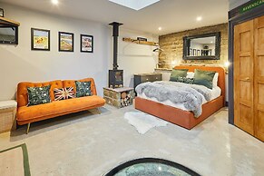 Host Stay The Churchside Well