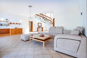 Villa Coute Real in Quarteira