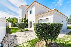 Villa Coute Real in Quarteira