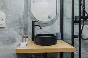Modern Studio - 4P- Sacre-coeur