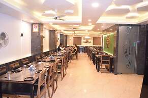 Gopi Hotel And Restaurant