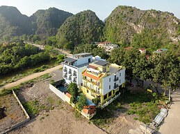 Tam Coc Lighthouse Hotel