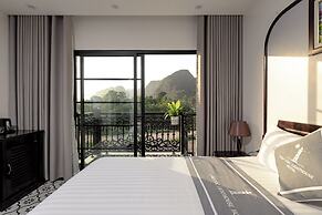 Tam Coc Lighthouse Hotel