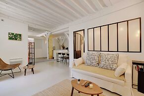 Elegant Apartment -2br-4p- Le Marais