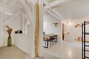 Elegant Apartment -2br-4p- Le Marais