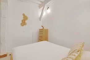 Elegant Apartment -2br-4p- Le Marais