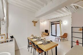 Elegant Apartment -2br-4p- Le Marais