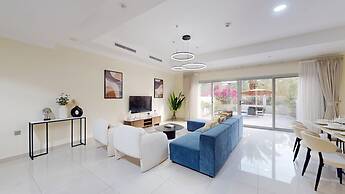 JVC - Villa 3 in Dubai