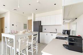 Elegant One-bedroom in Dubai Hills for 4 Persons