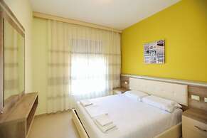 Diamond Holiday Apartments Vlore