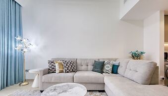 Exquisite Living in Riviera One Bedroom