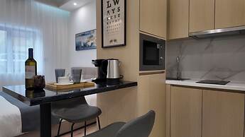 CCLUX Suites-Port Hub & Express Check-in