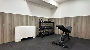 CCLUX Suites-Port Hub & Express Check-in