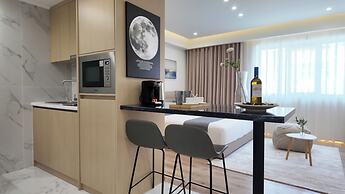 CCLUX Suites-Port Hub & Express Check-in