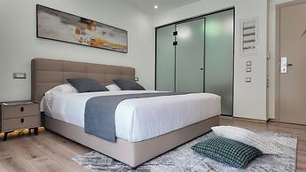 CCLUX Suites-Port Hub & Express Check-in