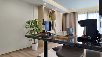 CCLUX Suites-Port Hub & Express Check-in