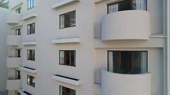 CCLUX Suites-Port Hub & Express Check-in
