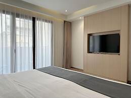 CCLUX Suites-Port Hub & Express Check-in