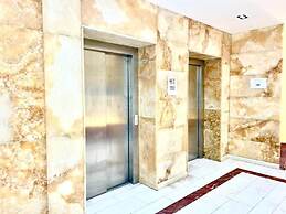 AMH Hotel