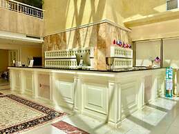 AMH Hotel