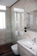AMH Hotel