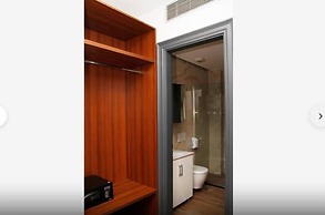 AMH Hotel