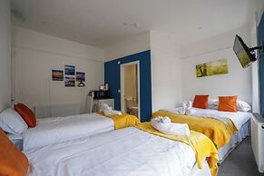 Homesly Guest Rooms - Self Checkin