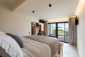 Nimfi Suites
