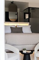 Nimfi Suites